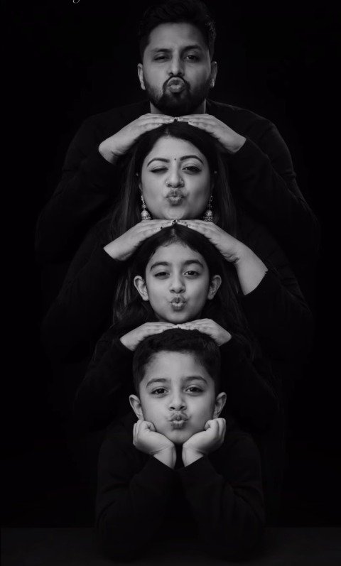 Creative Monochrome Family Tower Portrait